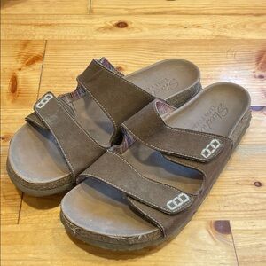 Skechers Luxe Foam Sandals